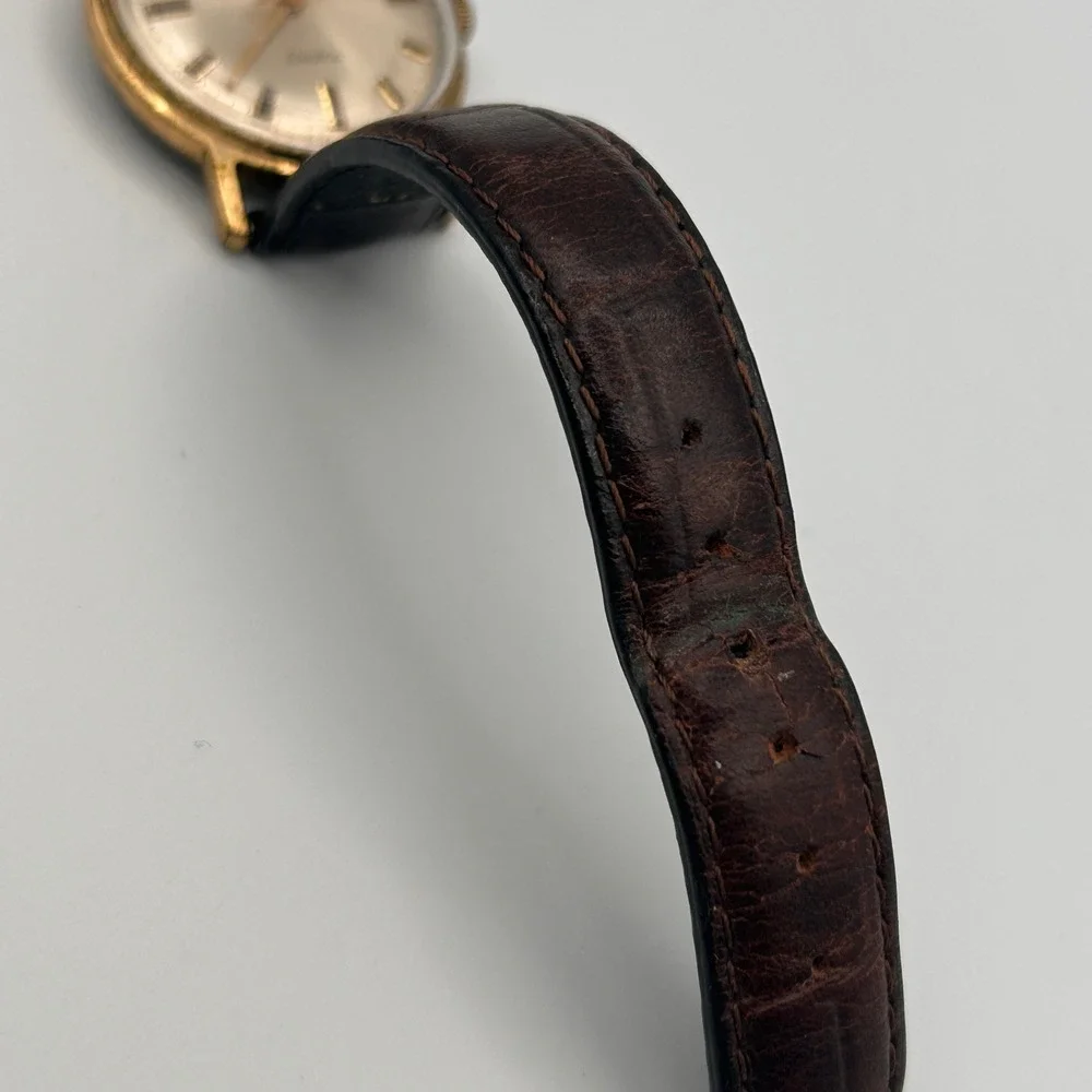 Vtg‎ Timex Electric Mens Watch Gold Tone Champagne Dial Brown Leather FOR REPAIR